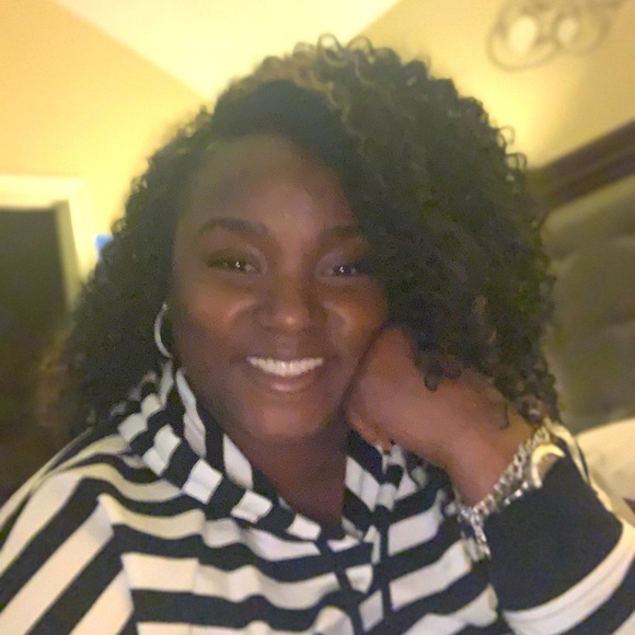 Meet your Posher, Shon - Picture 2 of 2